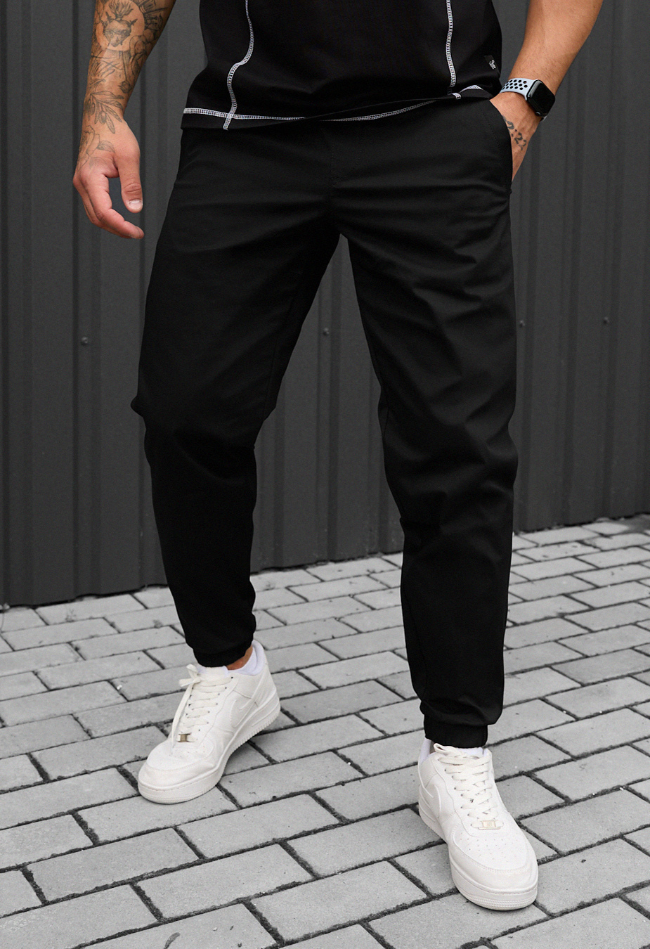 Joggeri Staff pa black