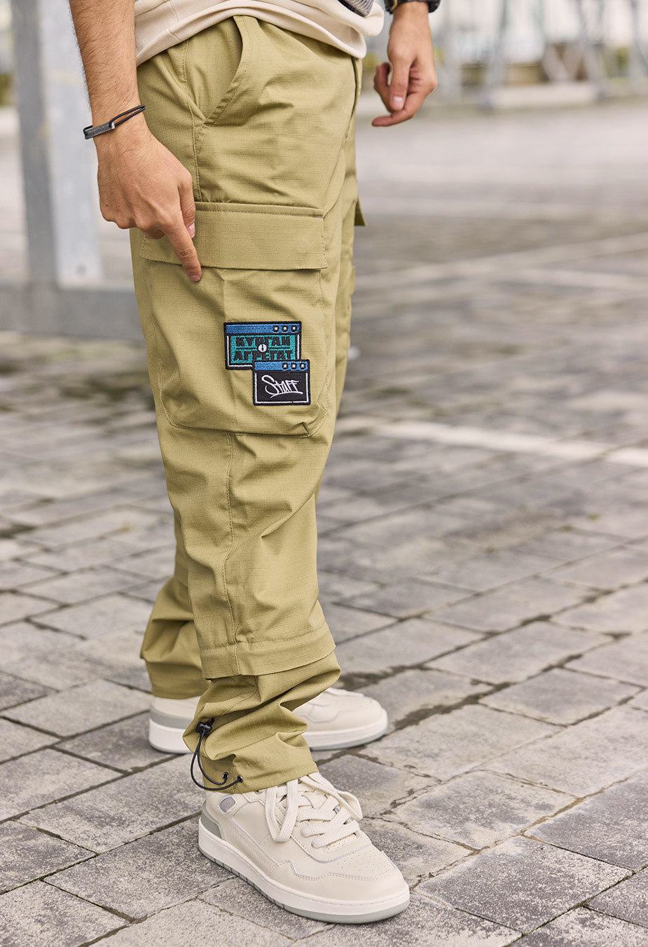 Pantaloni - pantaloni scurți Staff x Curgan și Agregat 