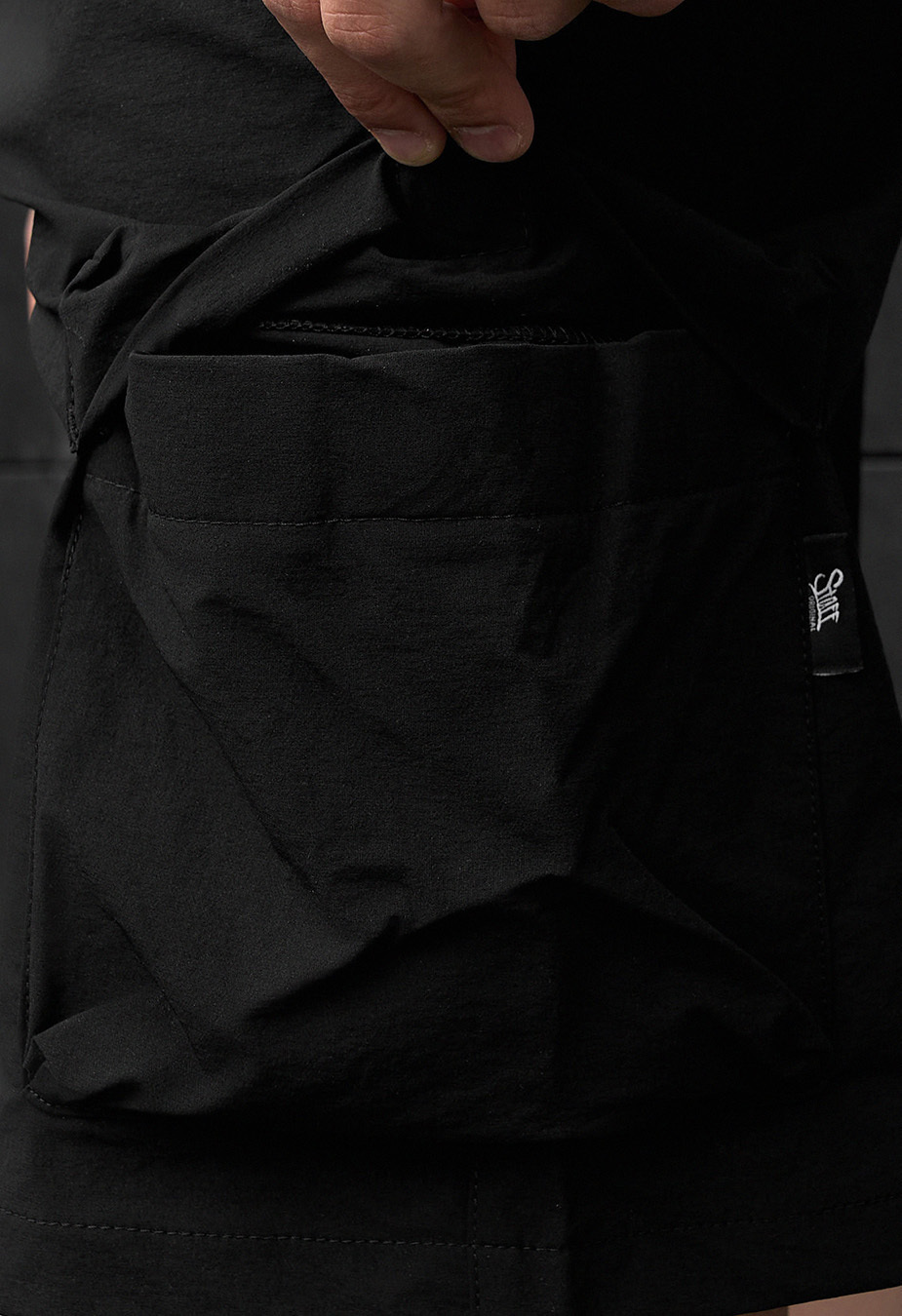 Pantaloni scurți Staff cargo sav black