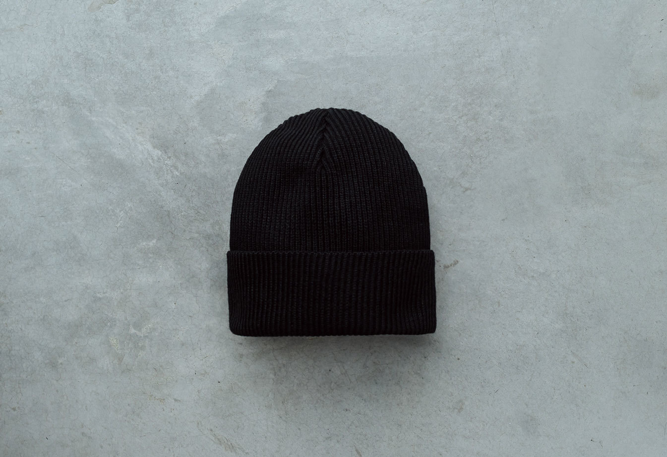 Căciulă Staff black