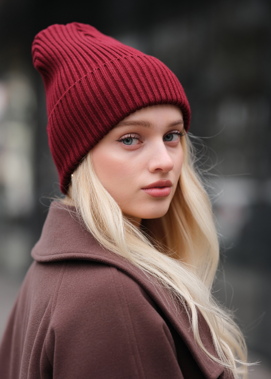 Căciulă de damă Staff bordo basic