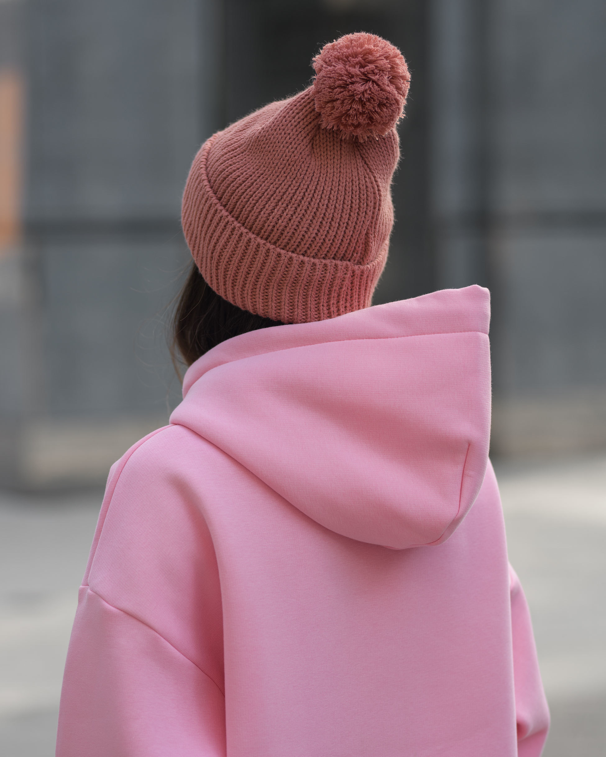 Șapcă de damă Staff pompon peach