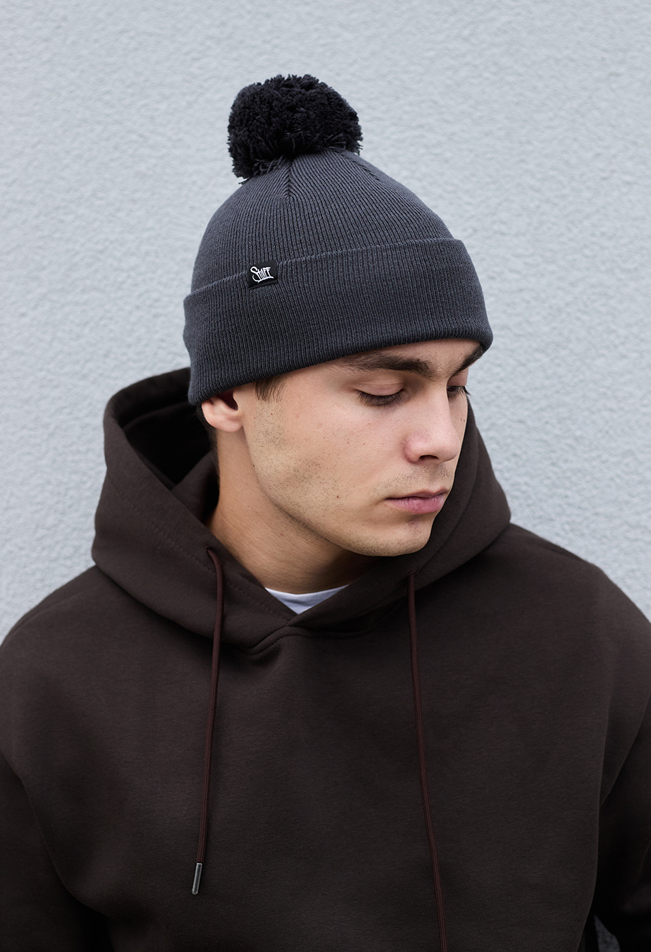 Șapcă Staff dark gray pompon