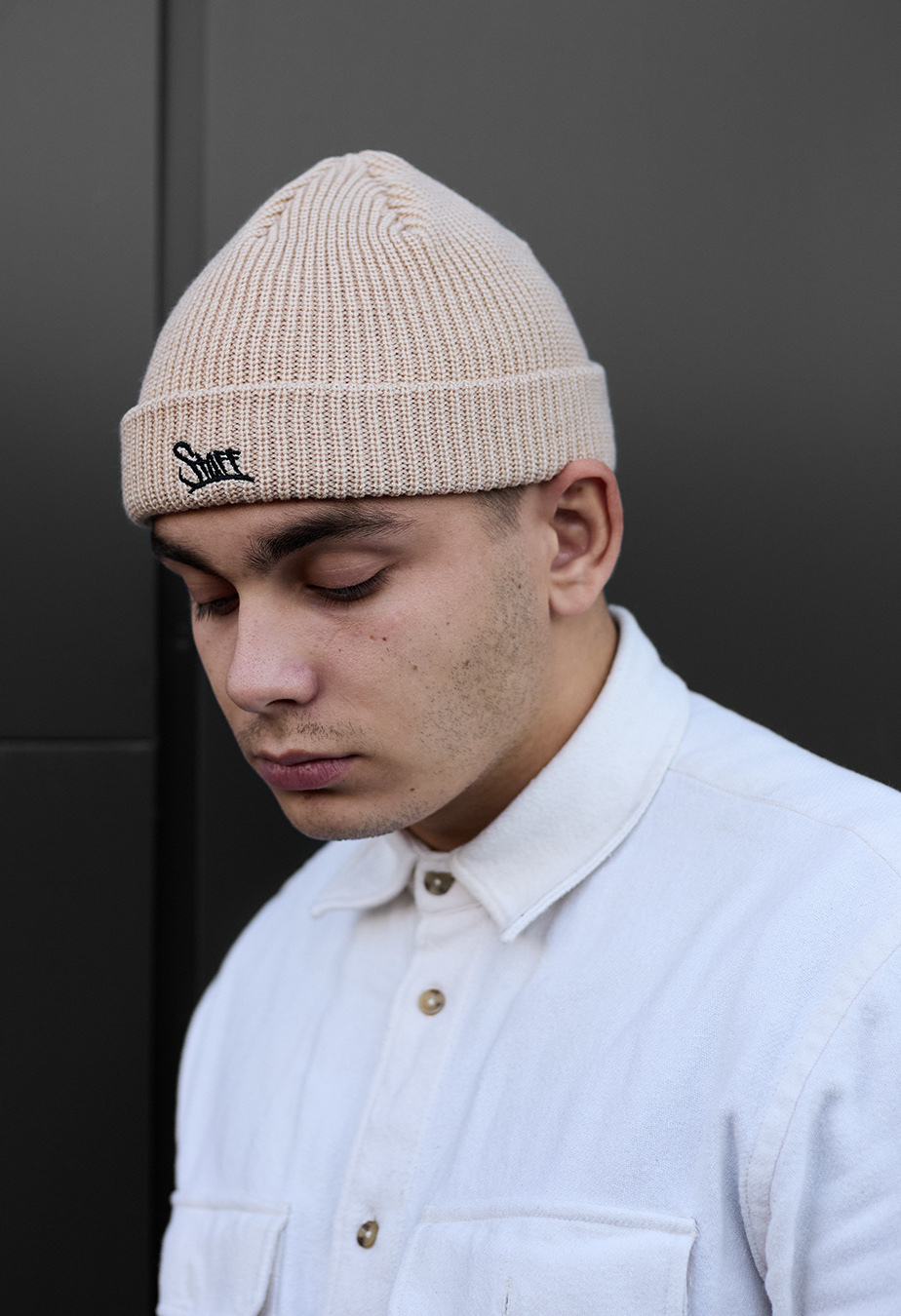 Șapcă bini Staff beige logo