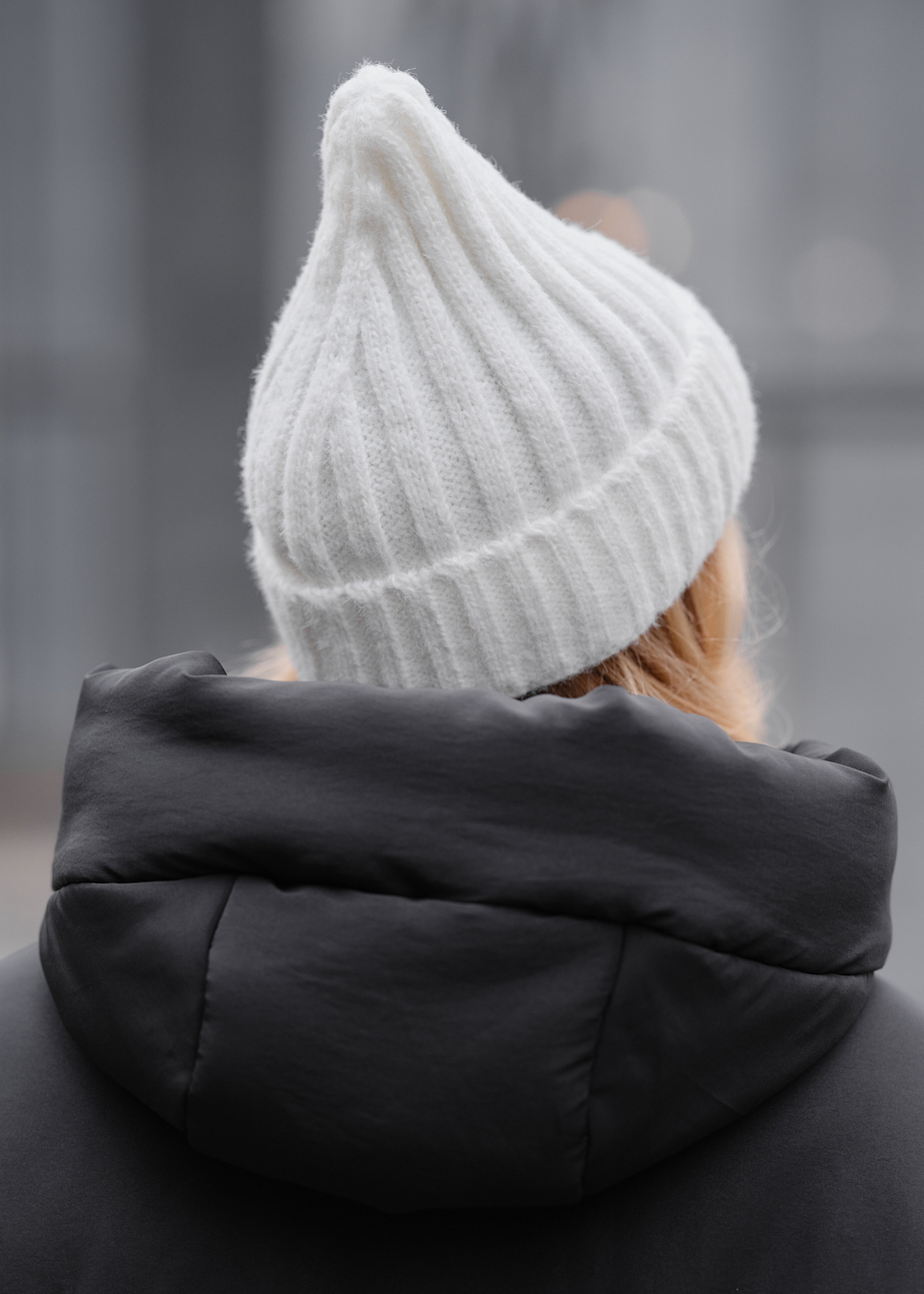 Căciulă de damă Staff 7 white