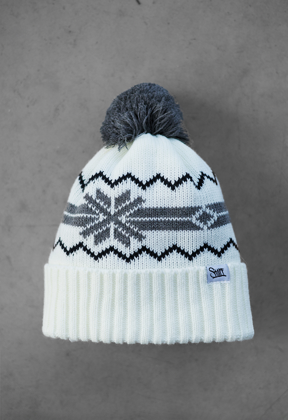 Căciulă Staff white & gray pattern