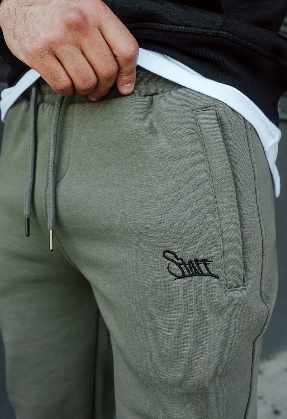 Pantaloni de trening Staff khaki logo fleece