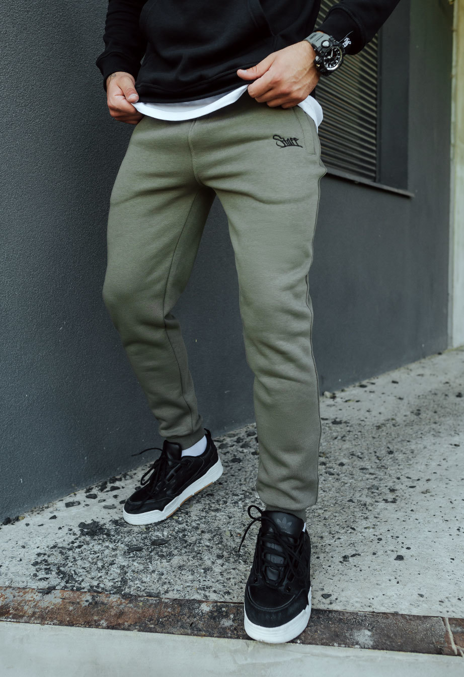 Pantaloni de trening Staff khaki logo fleece
