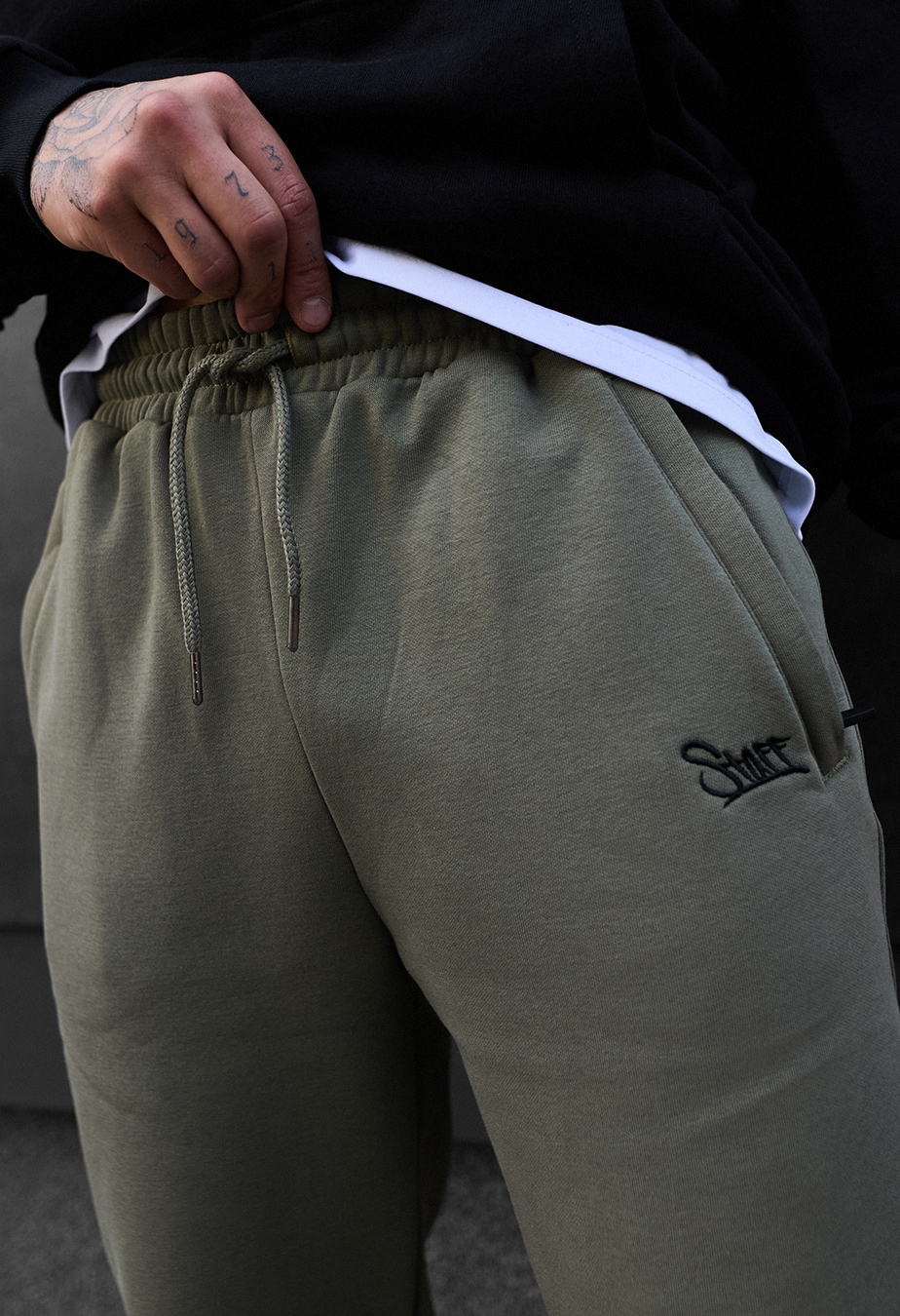 Pantaloni de trening Staff lu