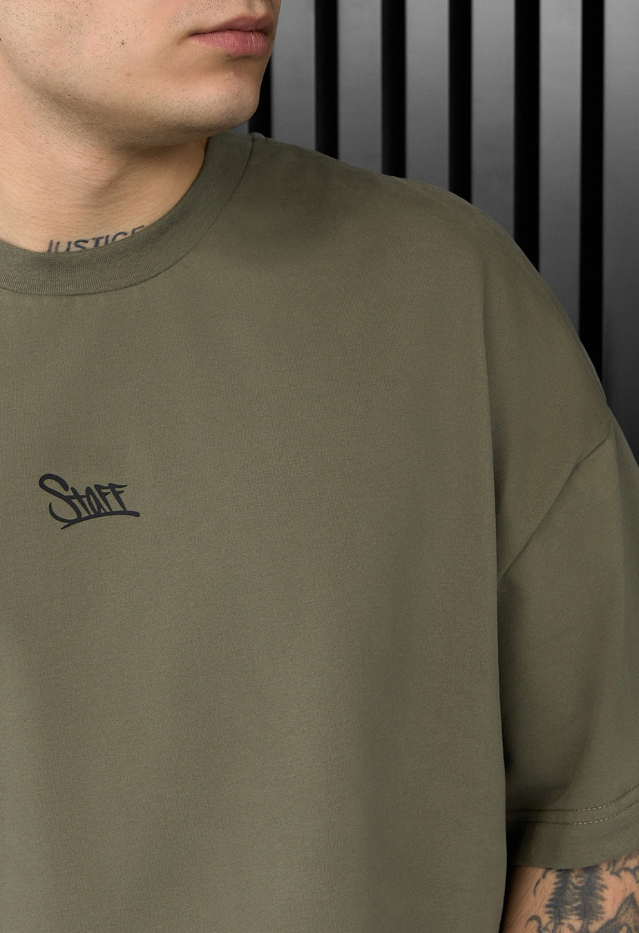 Tricou Staff olive logo oversize