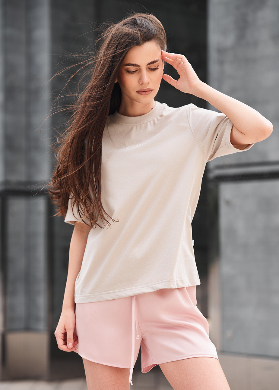 Tricou de damă Staff is logo light beige