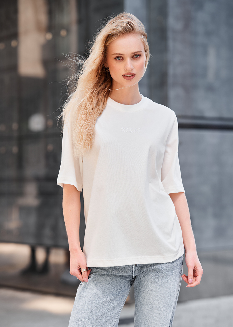 Tricou de damă Staff is logo white