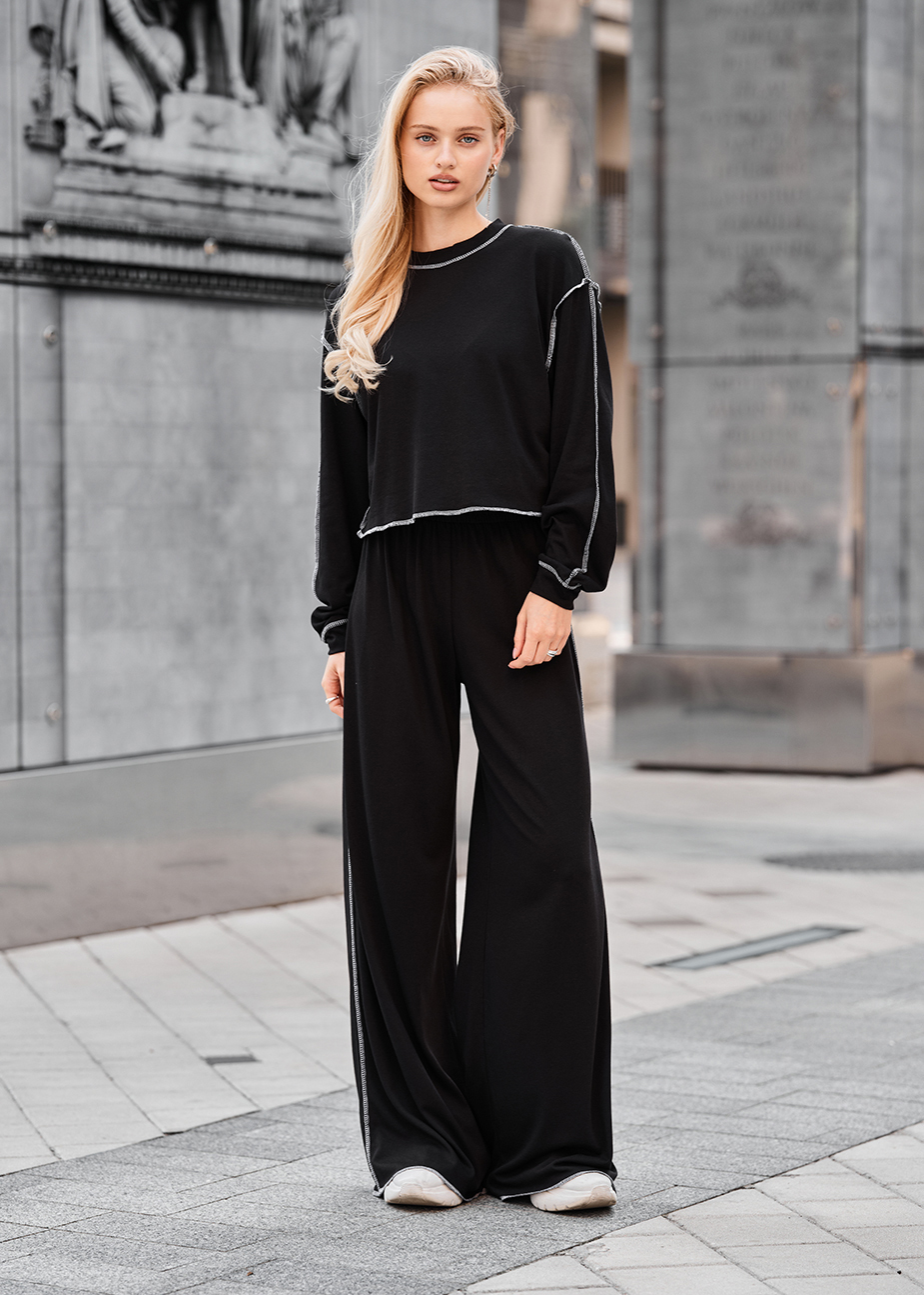 Costum de damă Staff si black