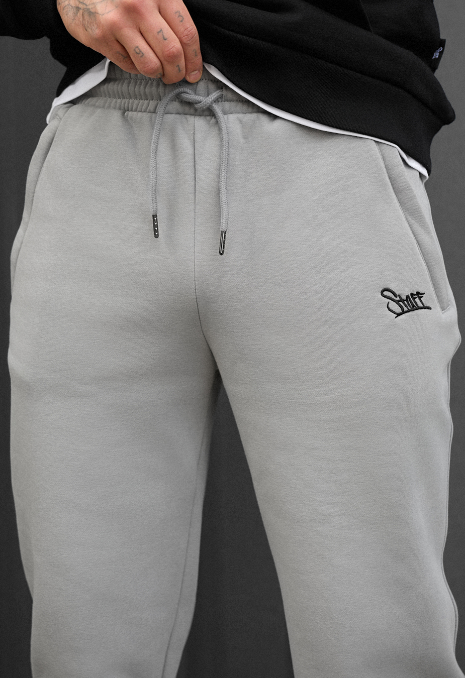 Pantaloni de trening Staff pul light gray logo fleece