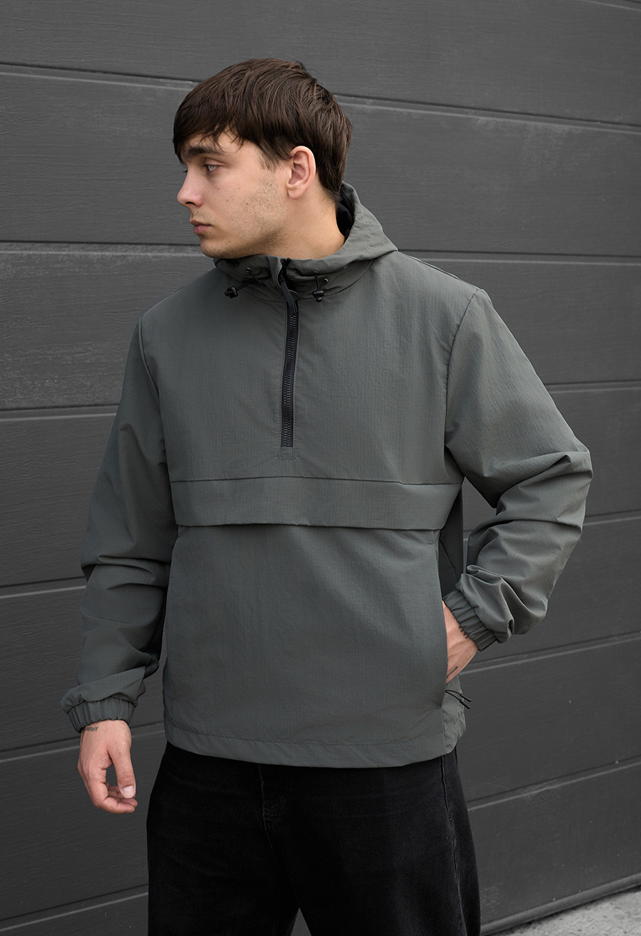 Anorak Staff po gray