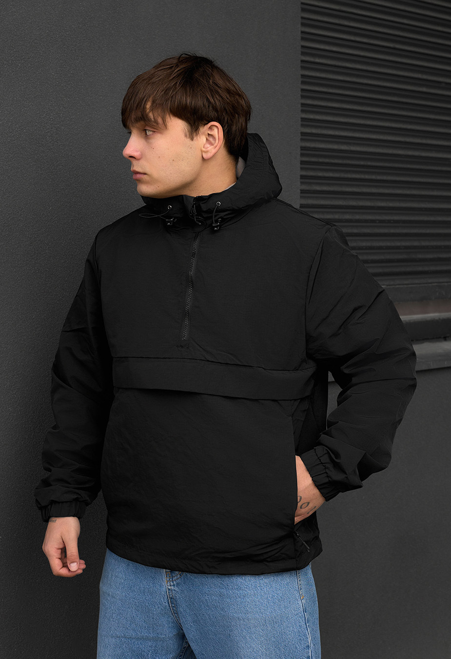 Anorak Staff po black
