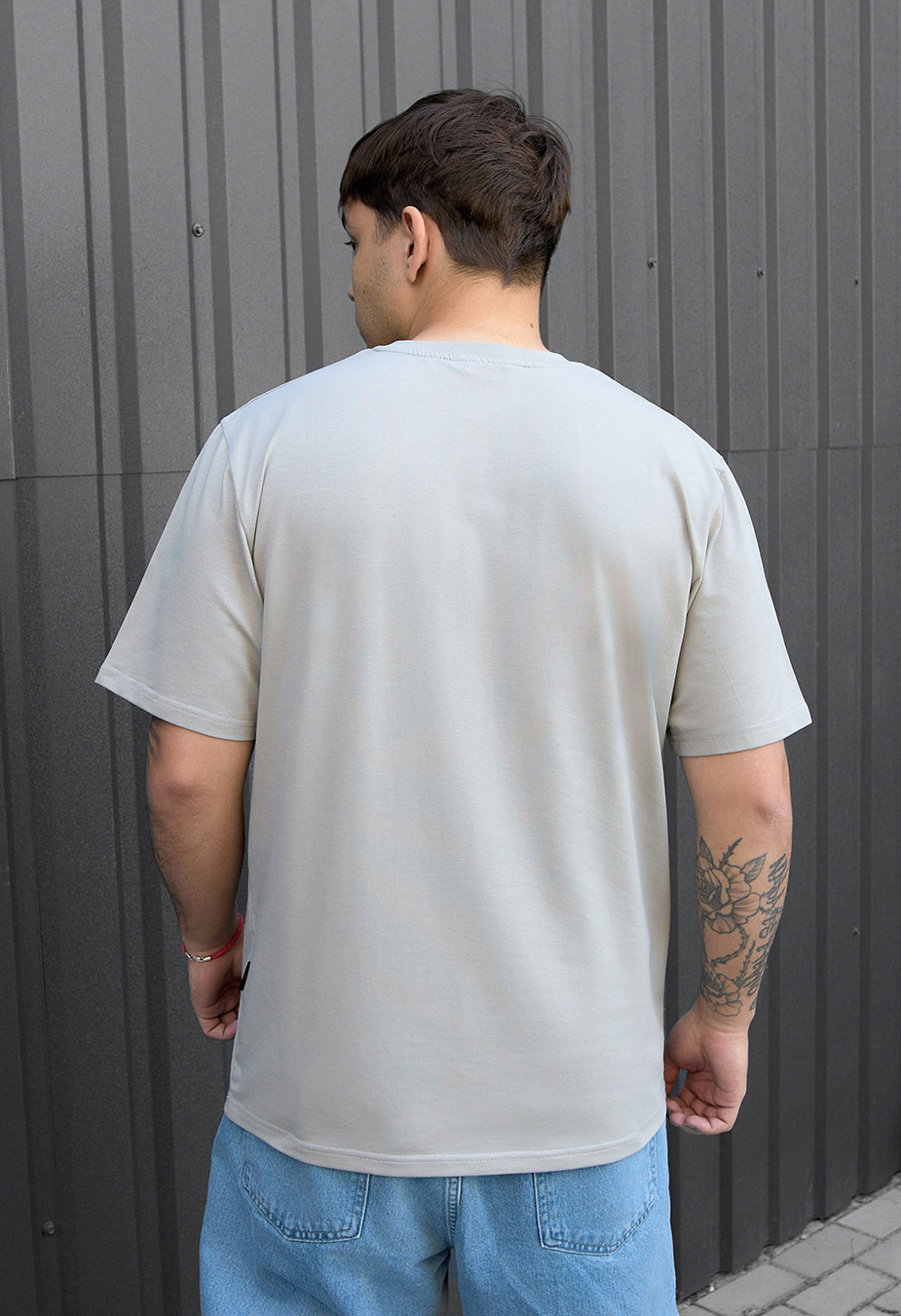 Tricou Staff gray logo
