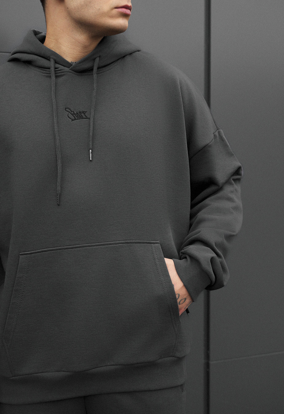 Costum de trening Staff sei logo dark gray oversize