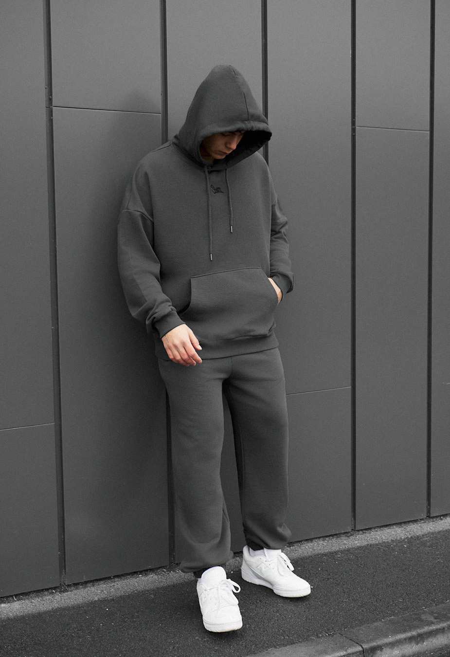 Costum de trening Staff sei logo dark gray oversize
