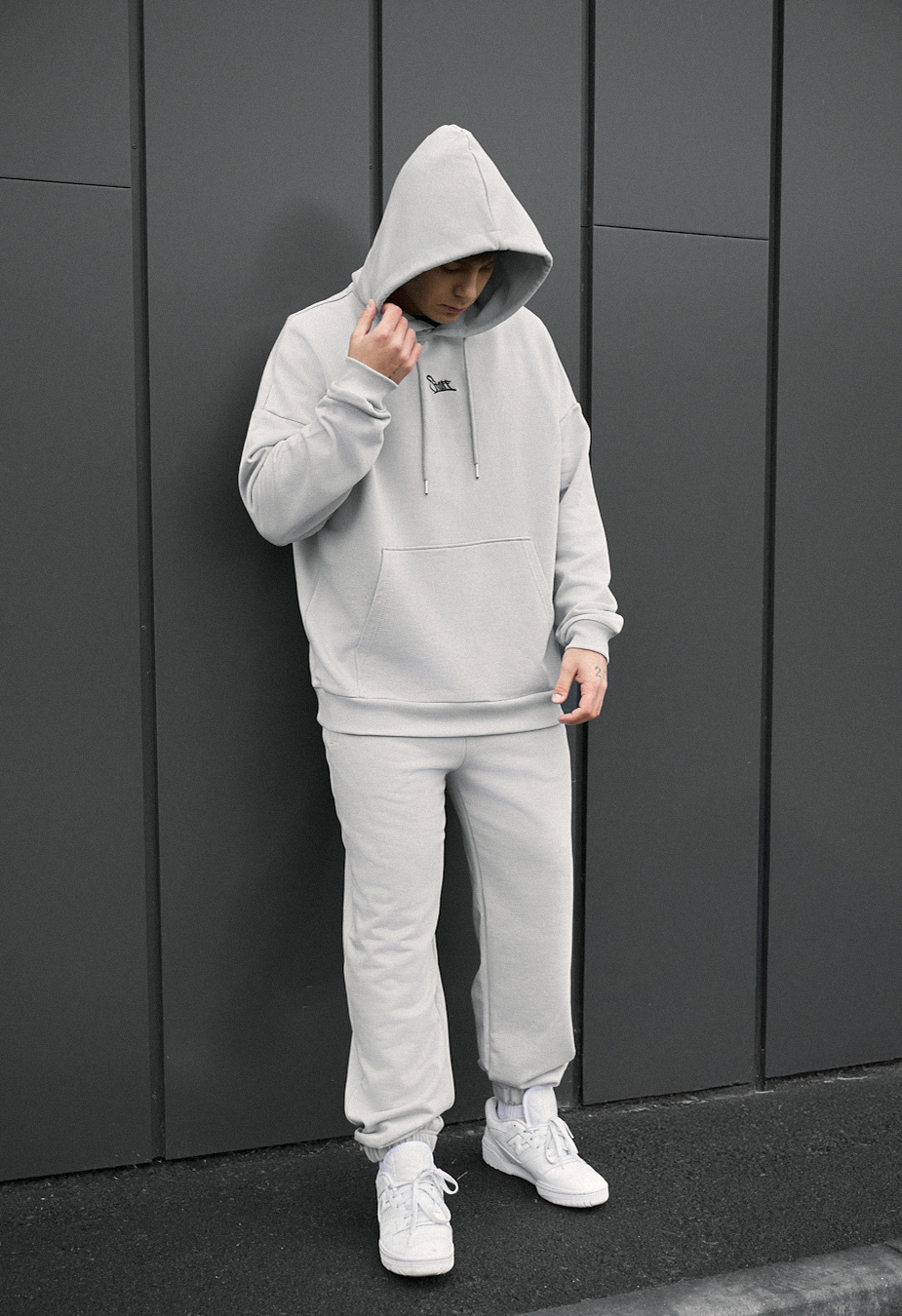 Costum de trening Staff sei logo light gray oversize