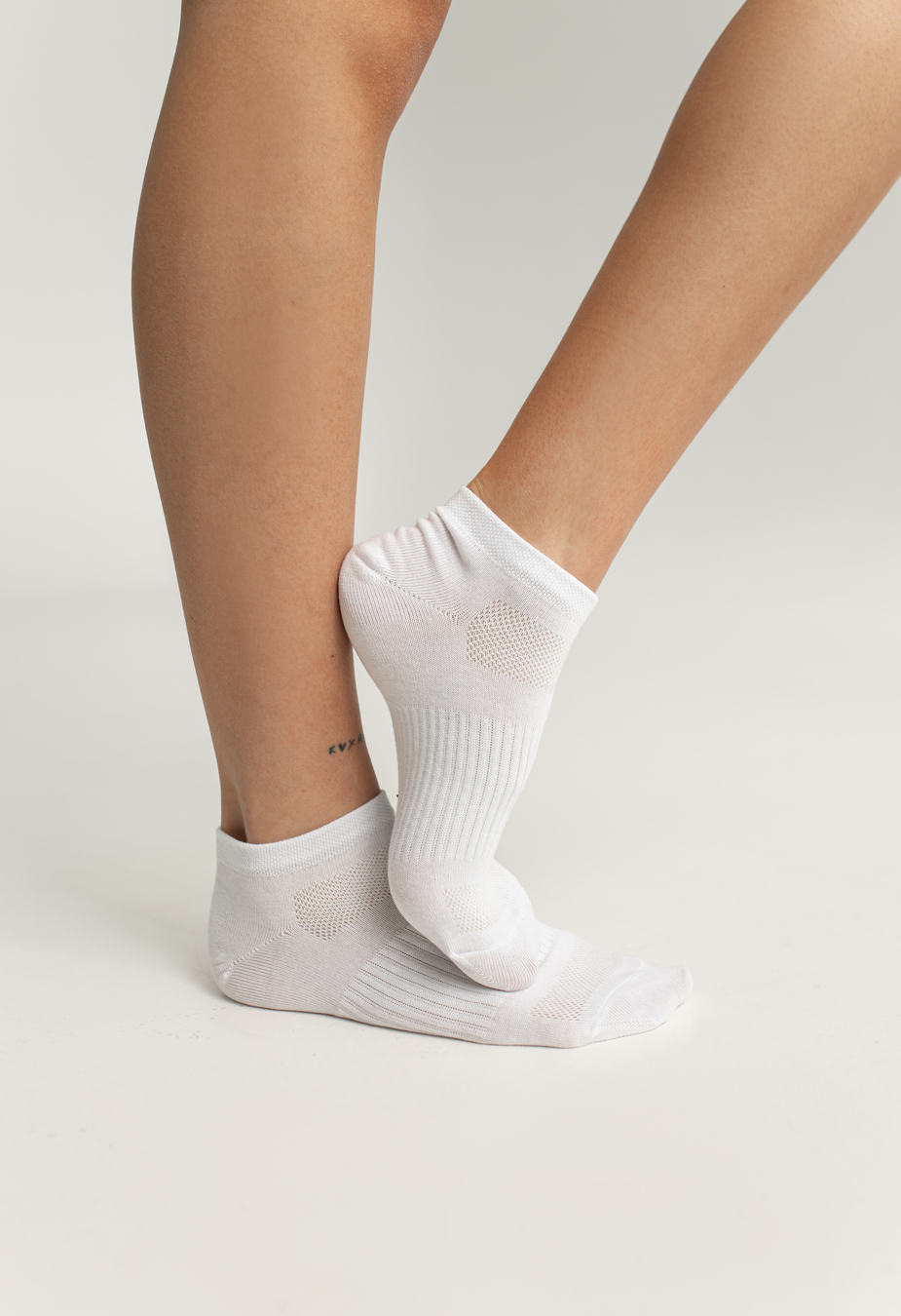 Șosete de damă Staff white/black/gray 36-39 (trei perechi)