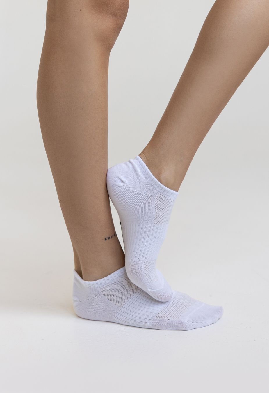 Șosete de damă Staff white (trei perechi).