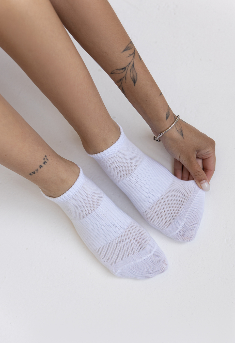 Șosete de damă Staff white (trei perechi).